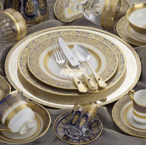 Art of Dining Luxury Tableware .